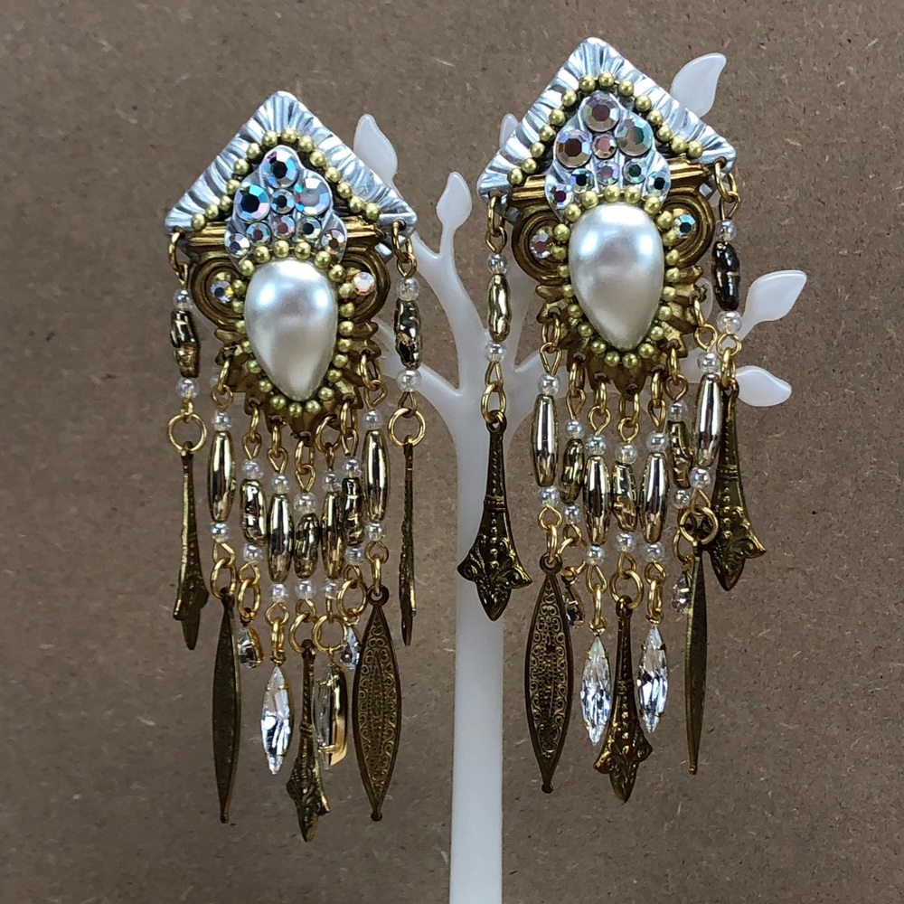 Jack Smile Chandelier Brass Faux Cabochon Rhinestones Crystal Tassel Earrings.